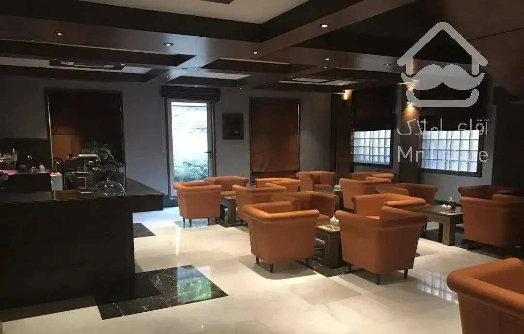 ۲۱۰متر تک واحدی طبقه آخر فول مشاعات