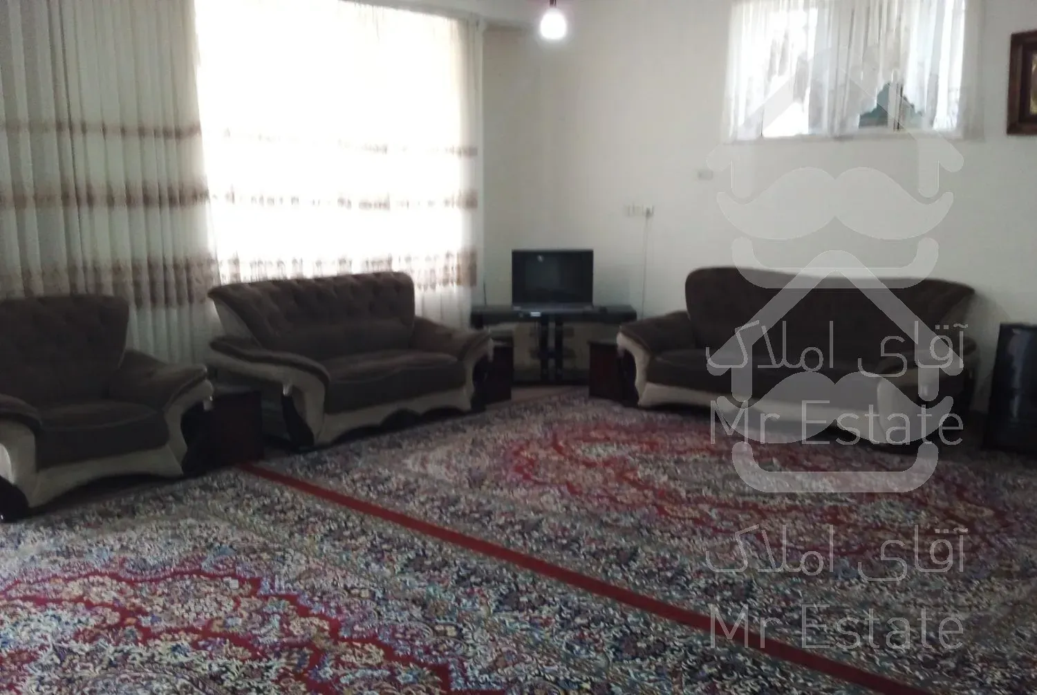 ویلا اجاره ای شاندیز مشرف به رودخانه