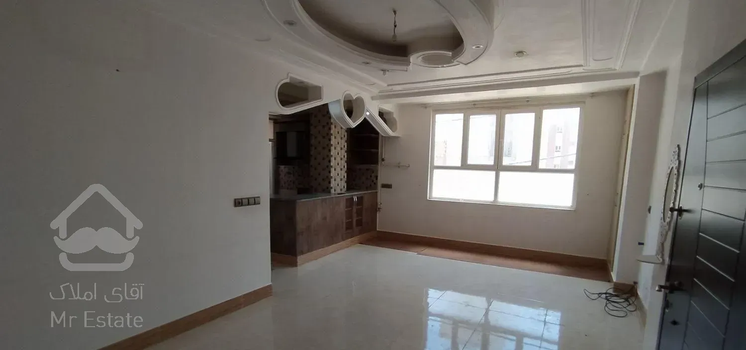 آپارتمان ۸۳ متری کوی امام رضا