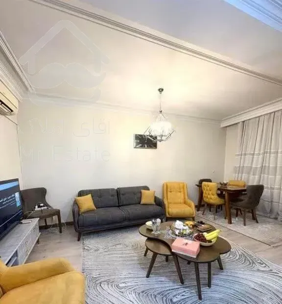 ۶۱ متر نقلی ازگل پارکینگ انباری آسانسور