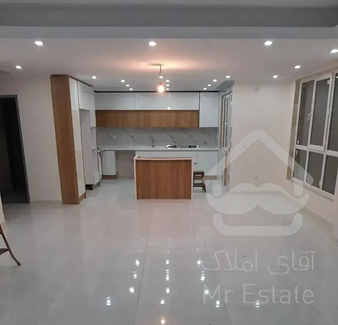 آپارتمان۱۰۰متری/فول امکانات/مسکن اکبری