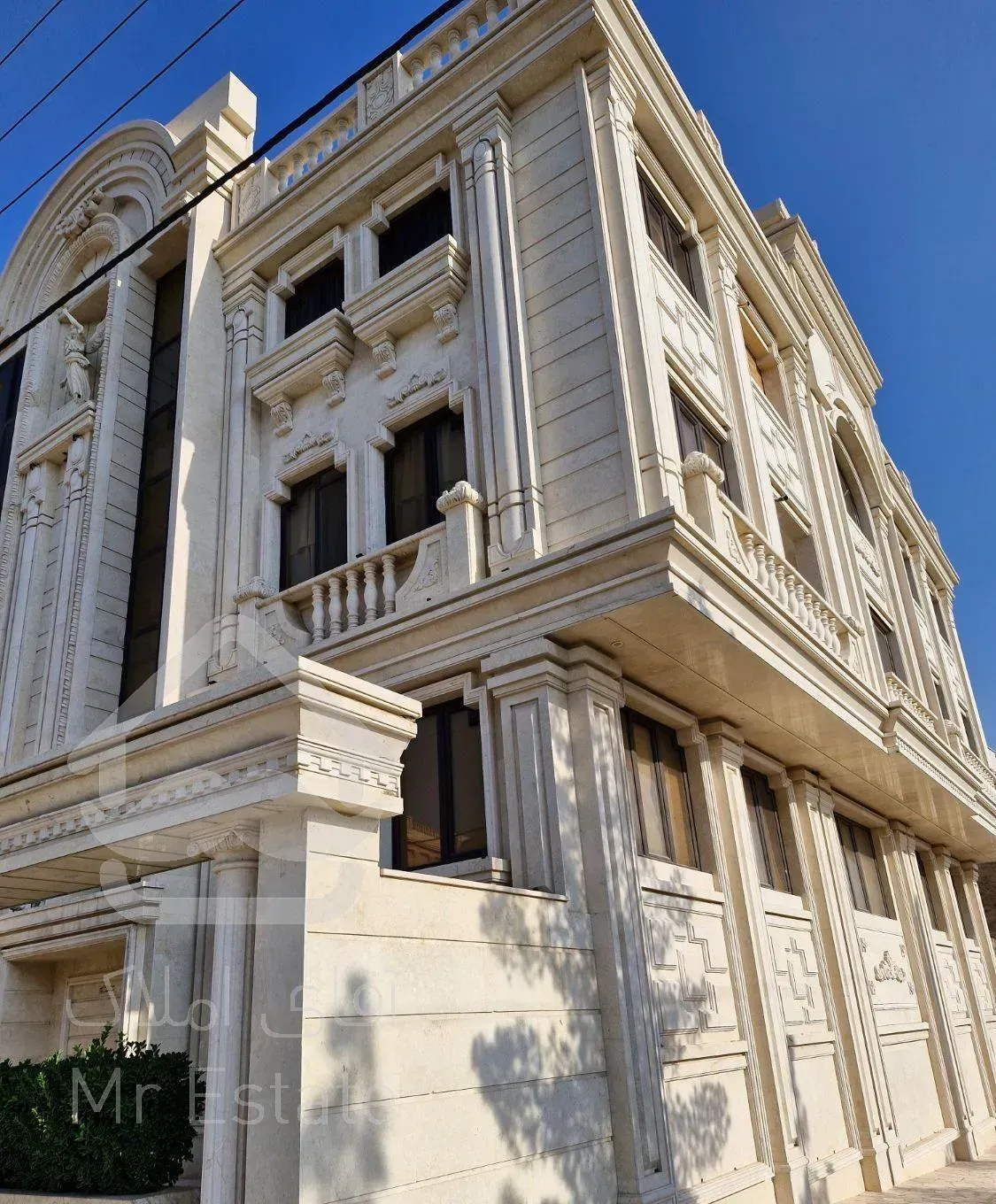 آپارتمان ۱۴۰ متری شخصی ساز تک واحدی کلیدنخورده