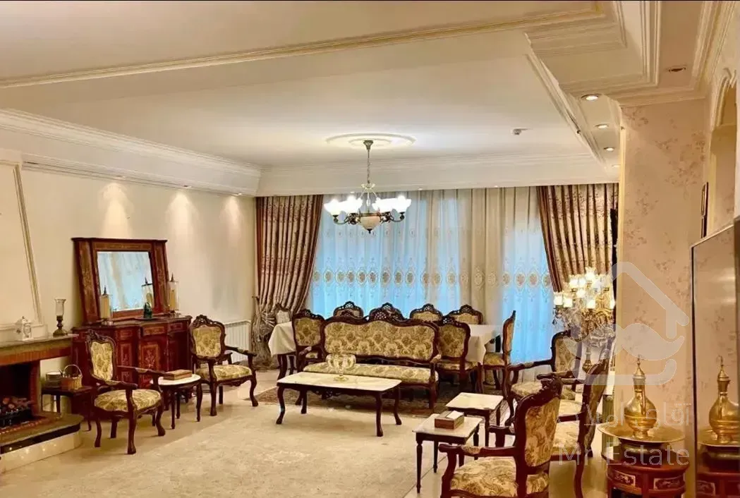۸۷متر/غرق نور / فول امکانات / طوقانی شهران