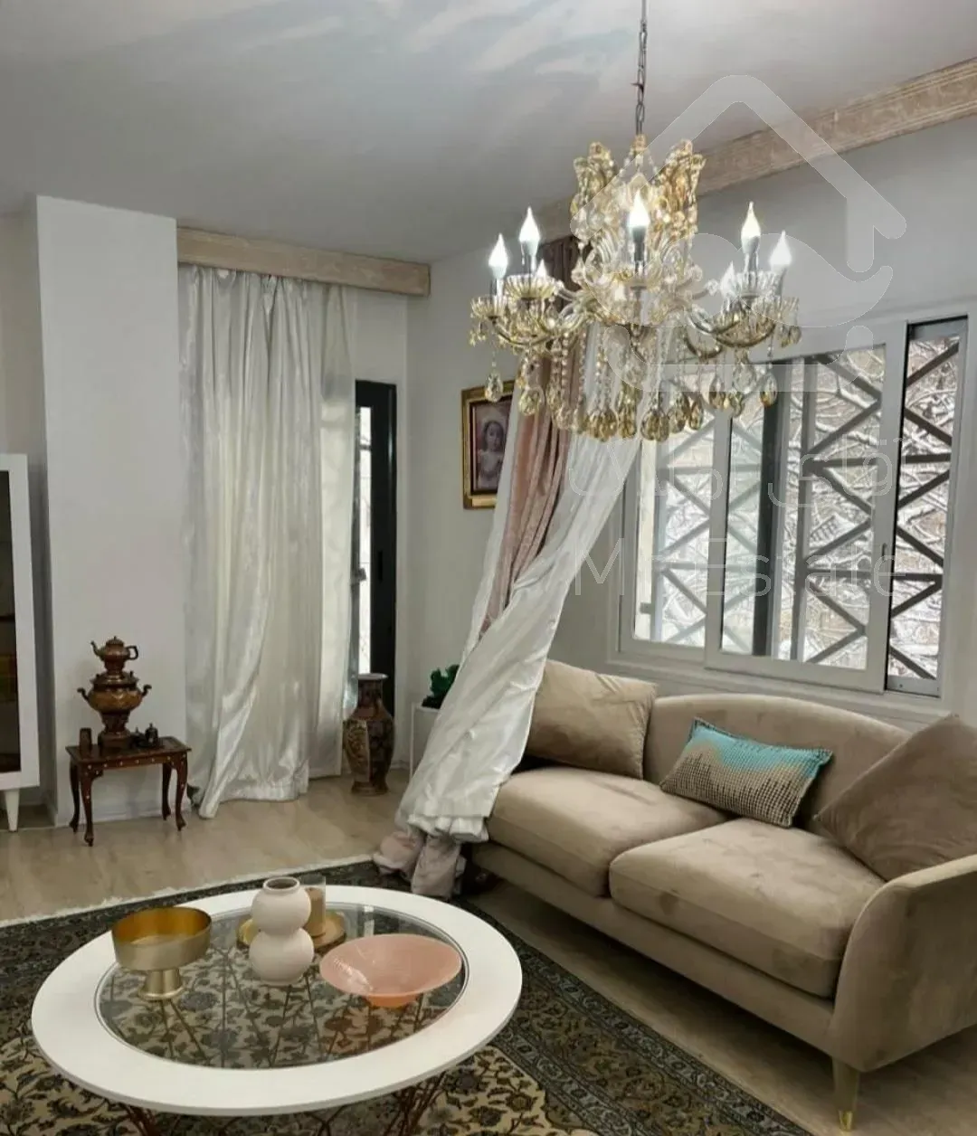 فروش آپارتمان ۱۰۰ متری ۲ خوابه در جماران