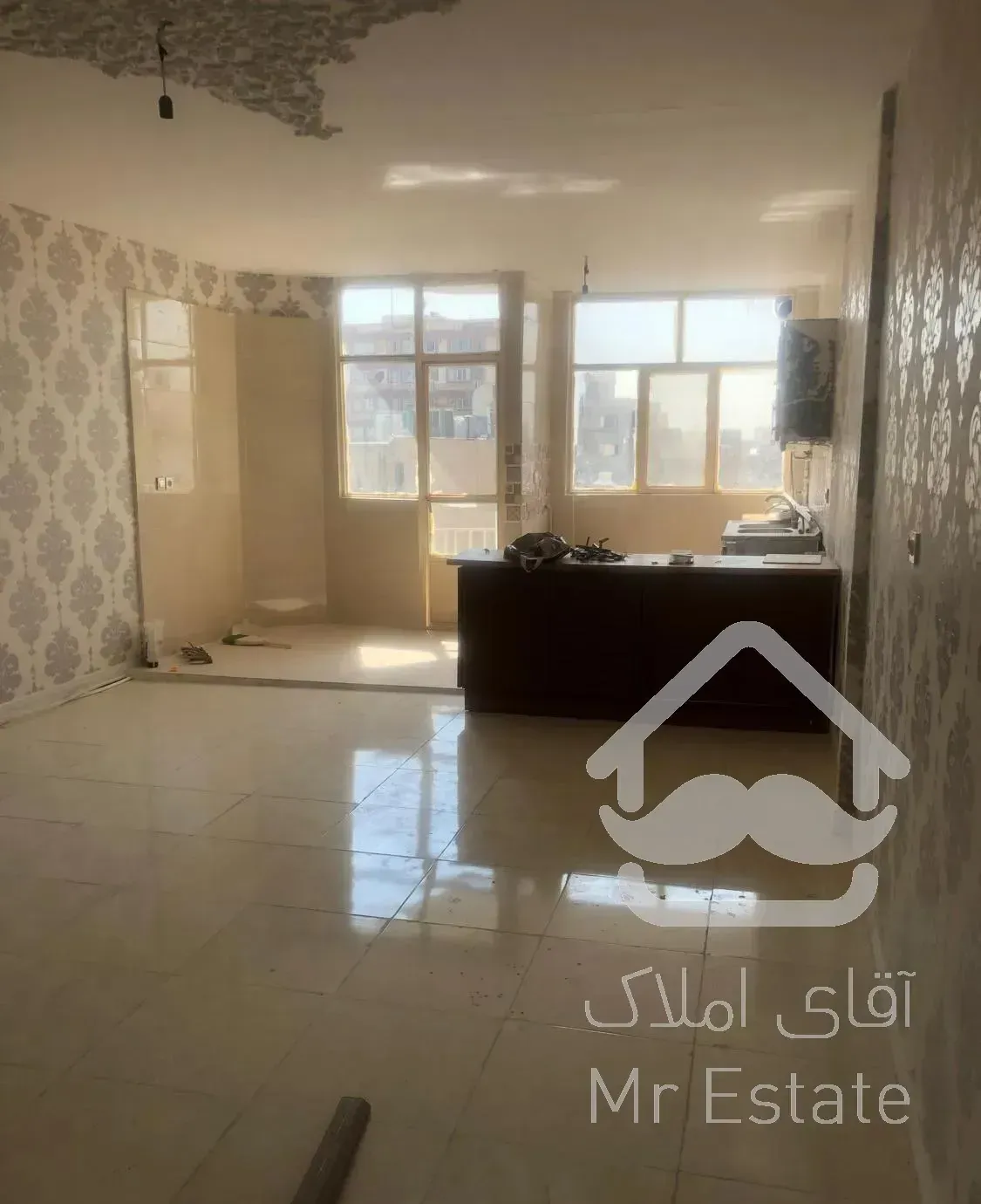 ۷۳ متر جمالزاده جمهوری آذربایجان پارکینگدار