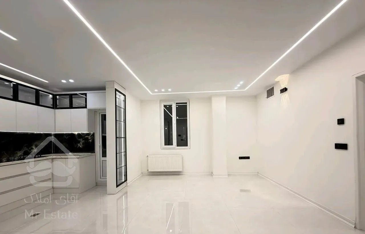 ۶۰متری فول دیزاین/سندتکبرگی/وامدار/غرق نور/تراورتن