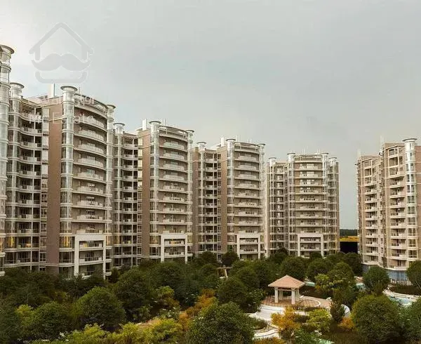 آپارتمان۱۰۰متر+۳۰۰میلیون وام نزدیک دریاچه رومنس