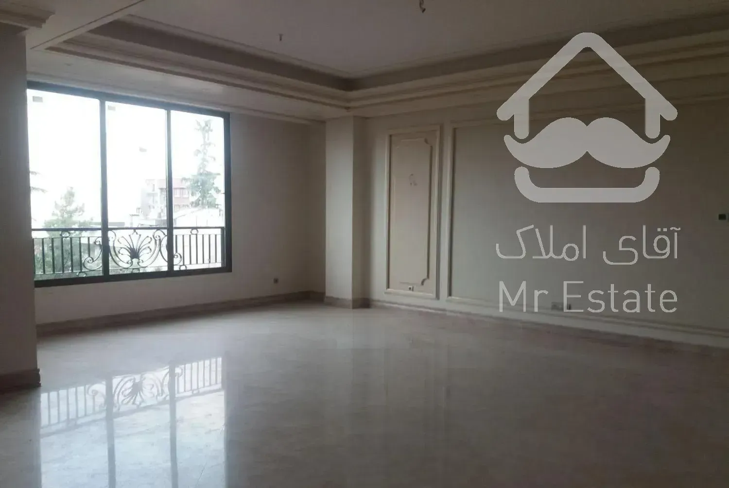 ۱۶۰ متر بازسازی شده / جنوب میرداماد