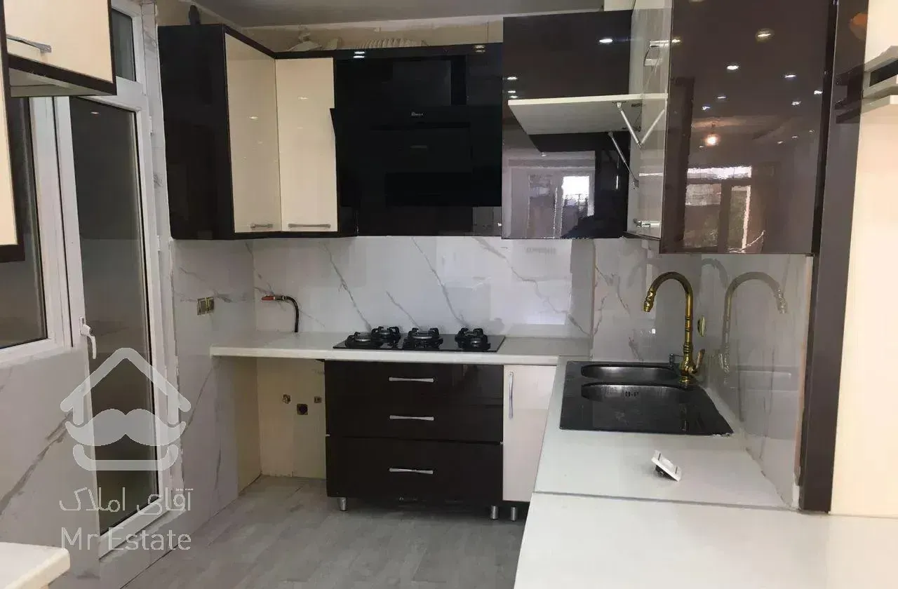 ۸۵ متر / ۲ خواب / فول امکانات / آلاله شرقی