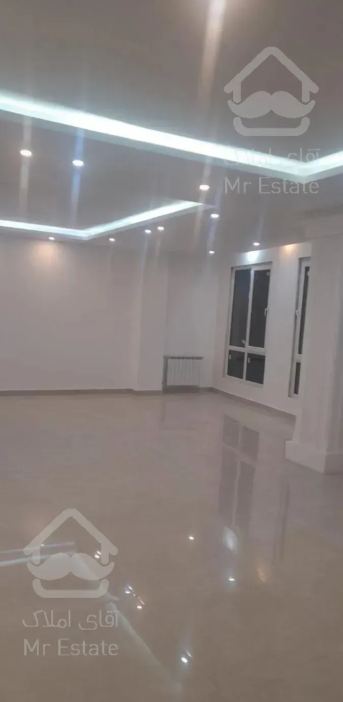 آپارتمان نوساز تکواحد ۱۴۰ متر بلوار امام رضا