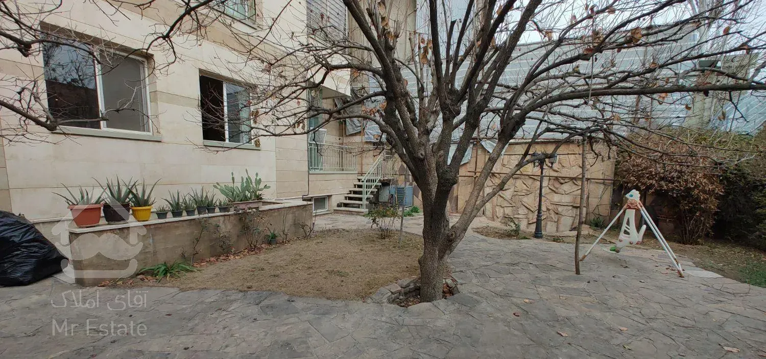 آپارتمان ۲۵۰ متر+ ۲۰۰ متر حیاط اختصاصی نیاوران