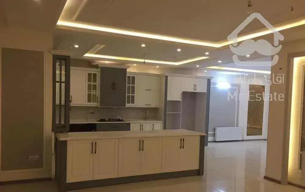 اپارتمان ۳۰۰ متر ناصر خسرو احمد اباد۴خواب