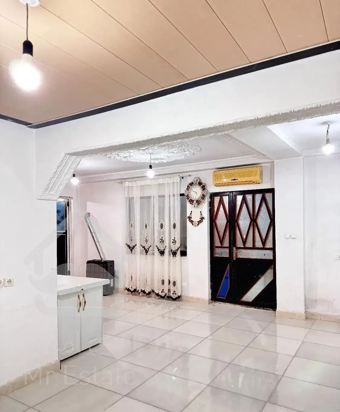 خانه دو خوابه همکف ۸۰ متری