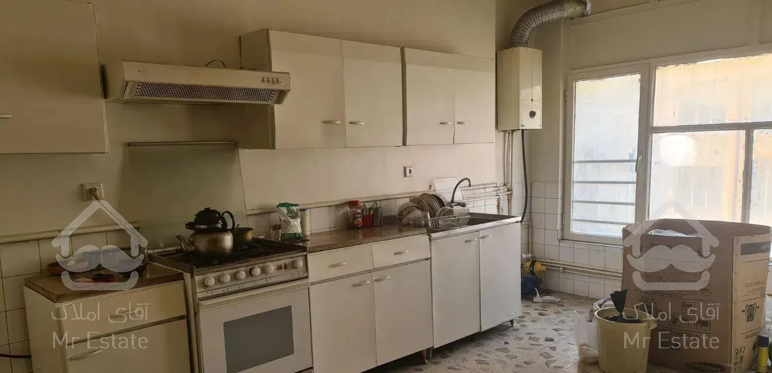 110 متر تکواحد میدان والیعصر