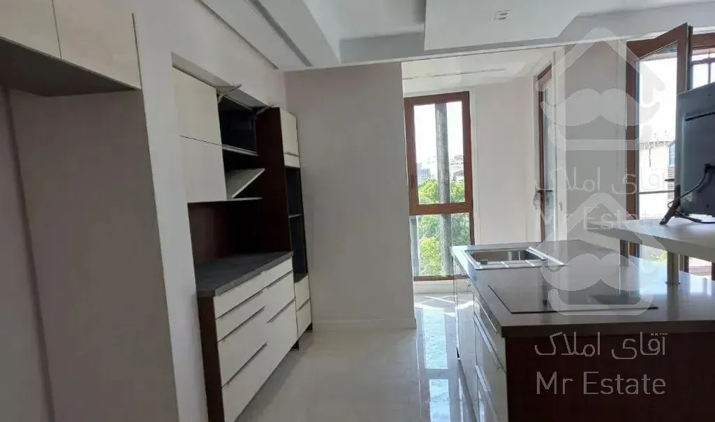 آپارتمان ۱۸۵ متری ۳ خوابه/تکواحدی/مدرن