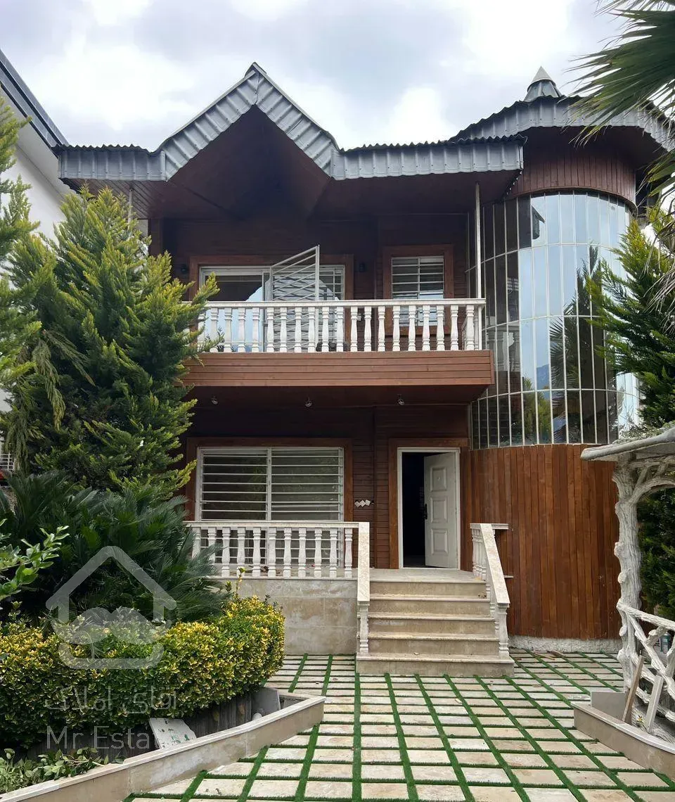 نخ شمال /سند پایانکار /ویو جنگل/380متر باغ ویلا