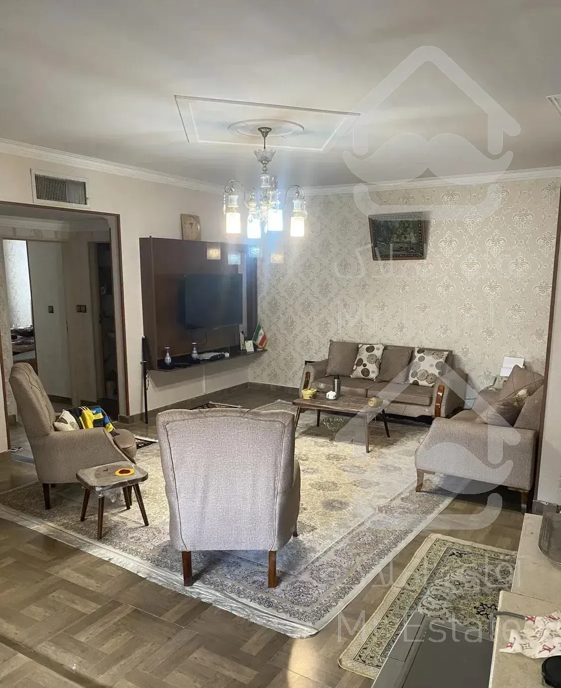 ۸۵متر ۲خواب کم واحد در وردآورد