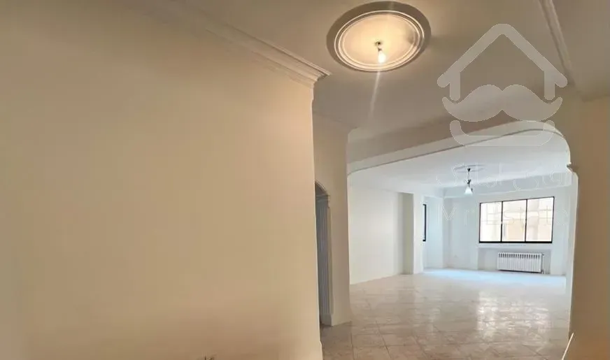 فروش آپارتمان ۱۳۷ متری ۳ خوابه در دارآباد