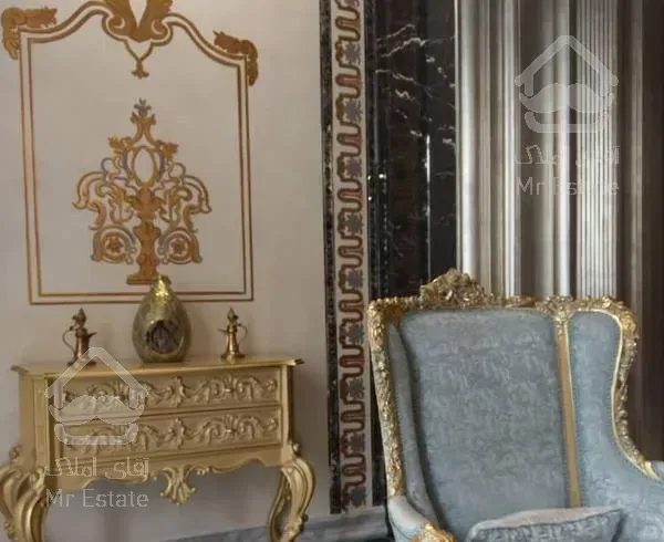 سعادت آباد /۱۳۰ متری /۳ خواب /برند منطقه