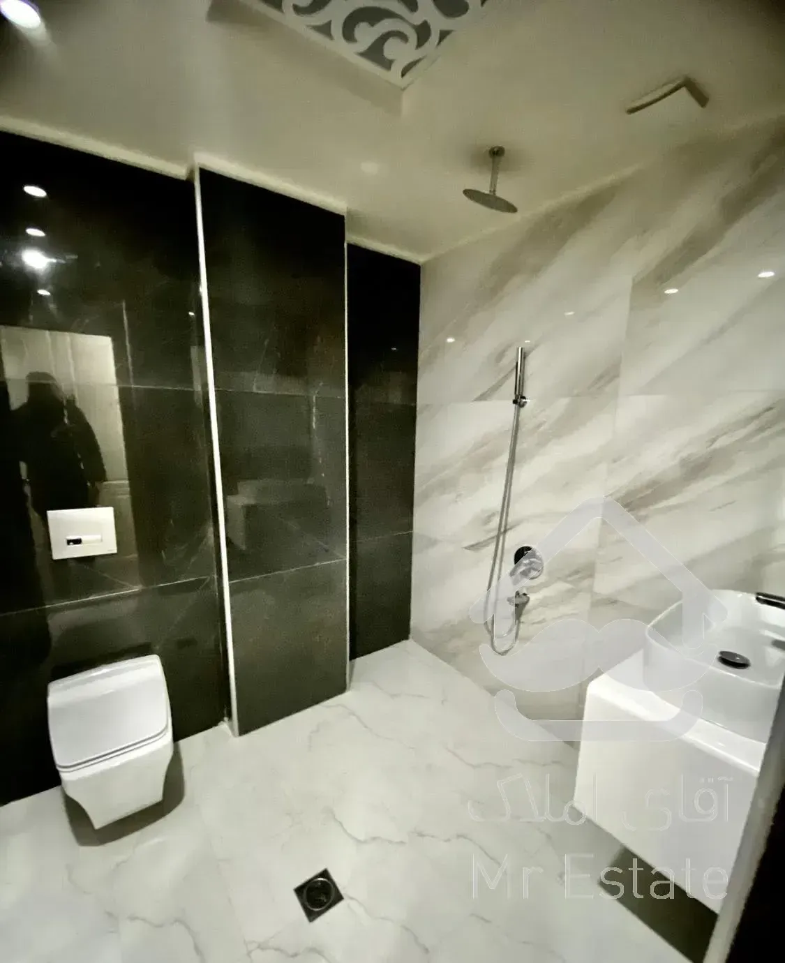 ۲۱۵متر۴خواب۳پارکینگ سندی  ششم نیروهوایی