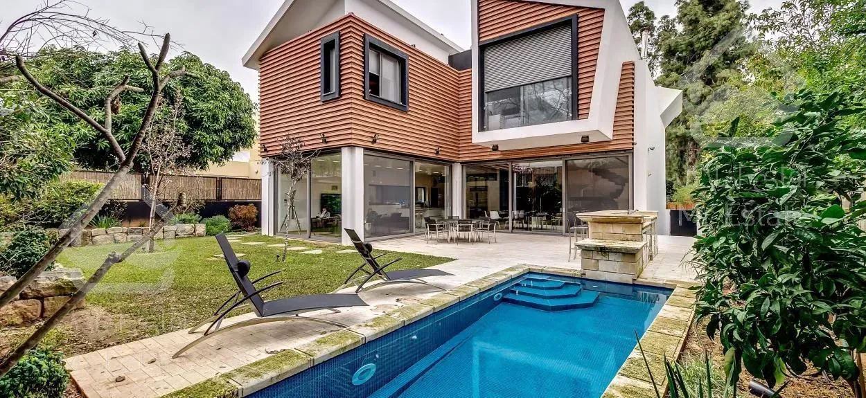 زیباترین ویلای فرمانیه