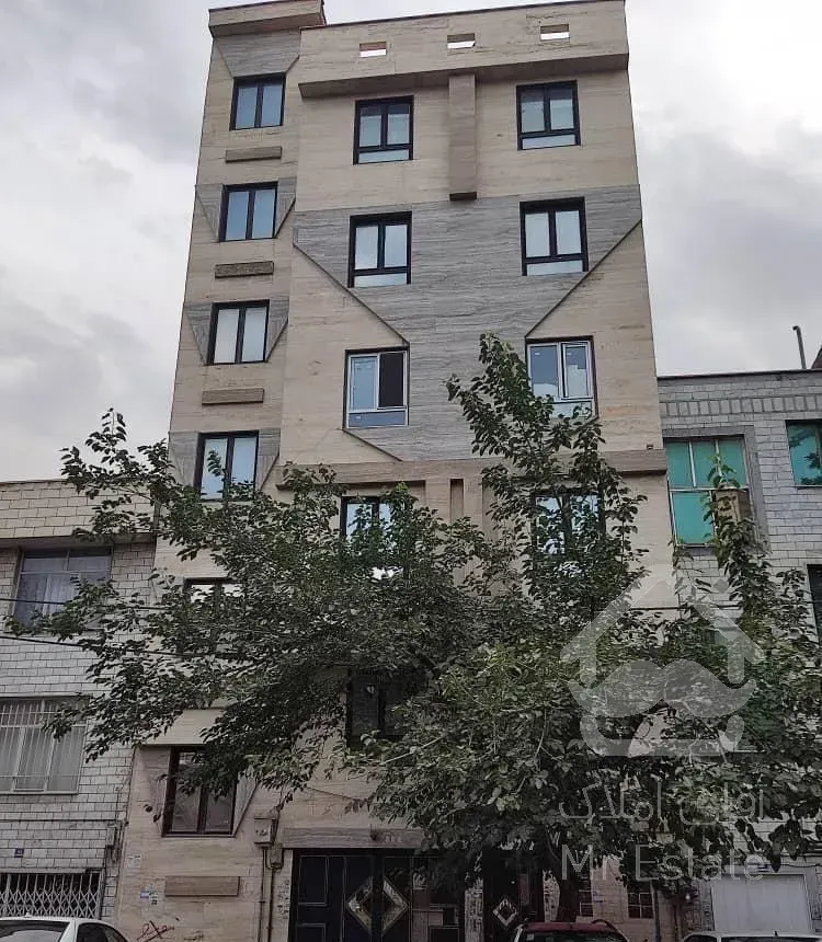 ۵۲ متر ۱خواب طبقه آخر، نورعالی، ویودار ،بدون مشرف