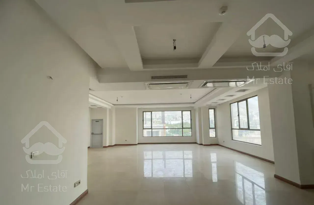 ۲۵۰ متر باغ فردوس نوساز  طبقات بالا