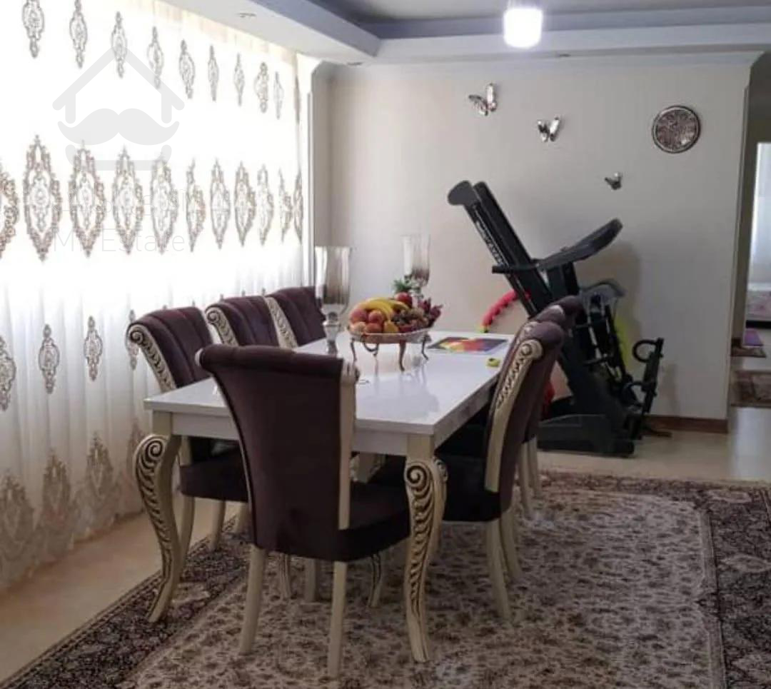 آپارتمان زیبای ۲ خوابه ۷ ساله