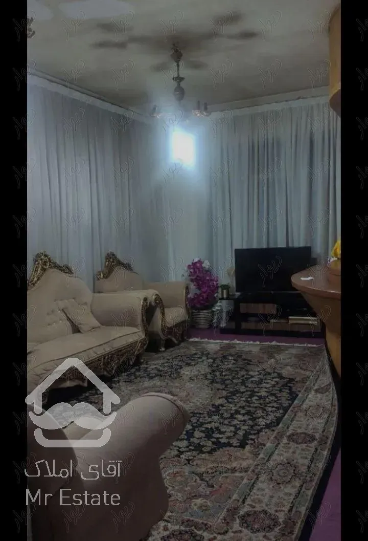 خانه دوطبقه  تقریبا ۹۰متری کلاهدوز۳۱