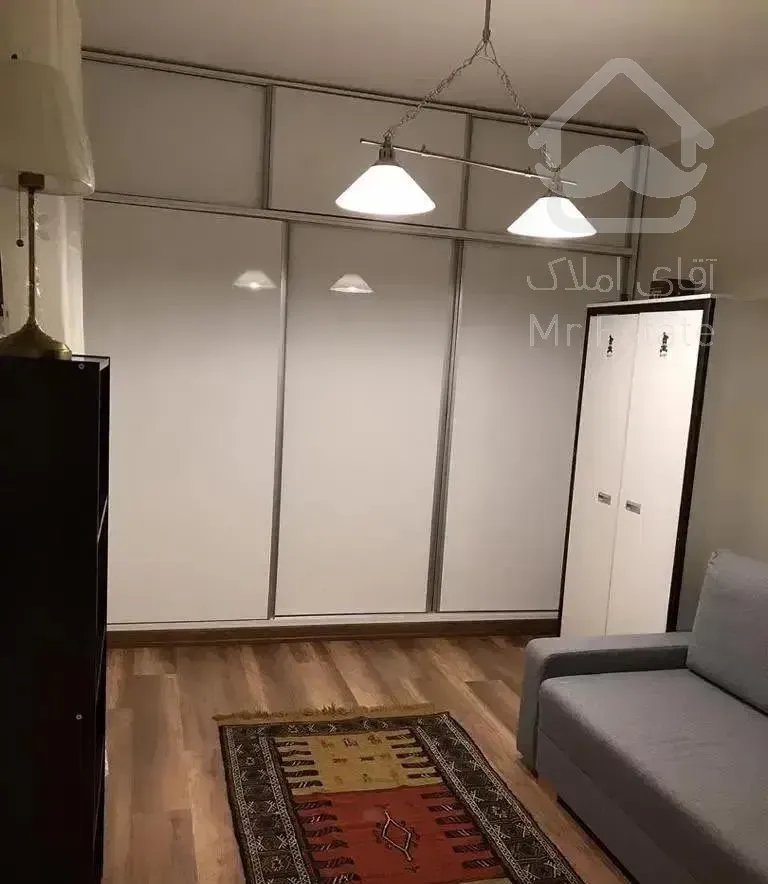 ۱۳۰ متر الاله شرقی ۹ ساله تهاتر با ۱۰۰ متری