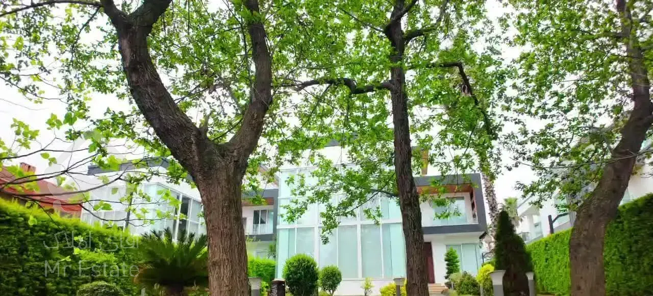 فروش ویلا باغ نوساز ساحلی /منطقه سیسنگان/استخردار