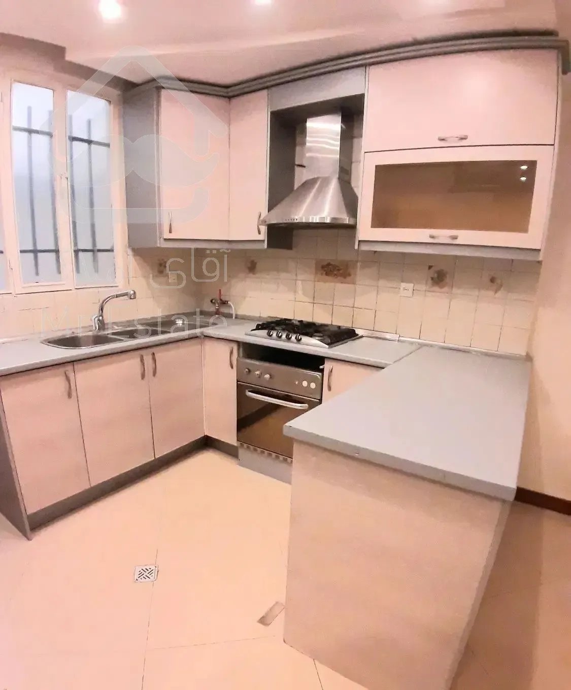 جهانتاب ۷۵متر ۲خوابه با امکانات