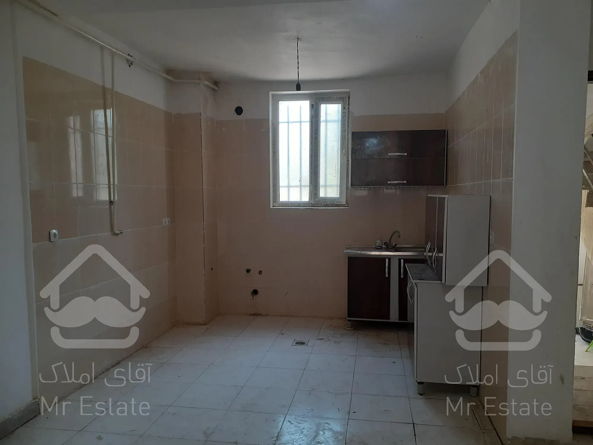 آپارتمان ۸۰ متری شهرک رامین اهواز