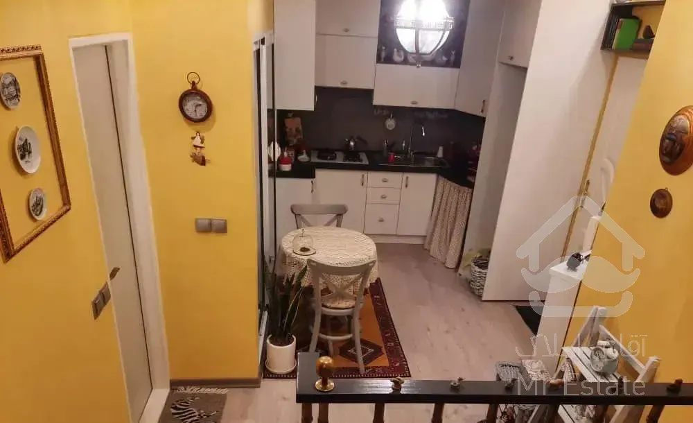 ۴۰ متر ط اول دبستان / بسیار نقلی وخاص