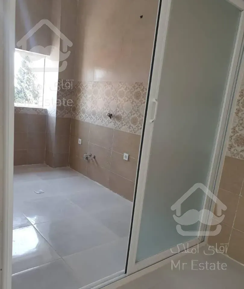 آپارتمان شیک تک واحدی طبقه چهارم نوساز طالب آملی