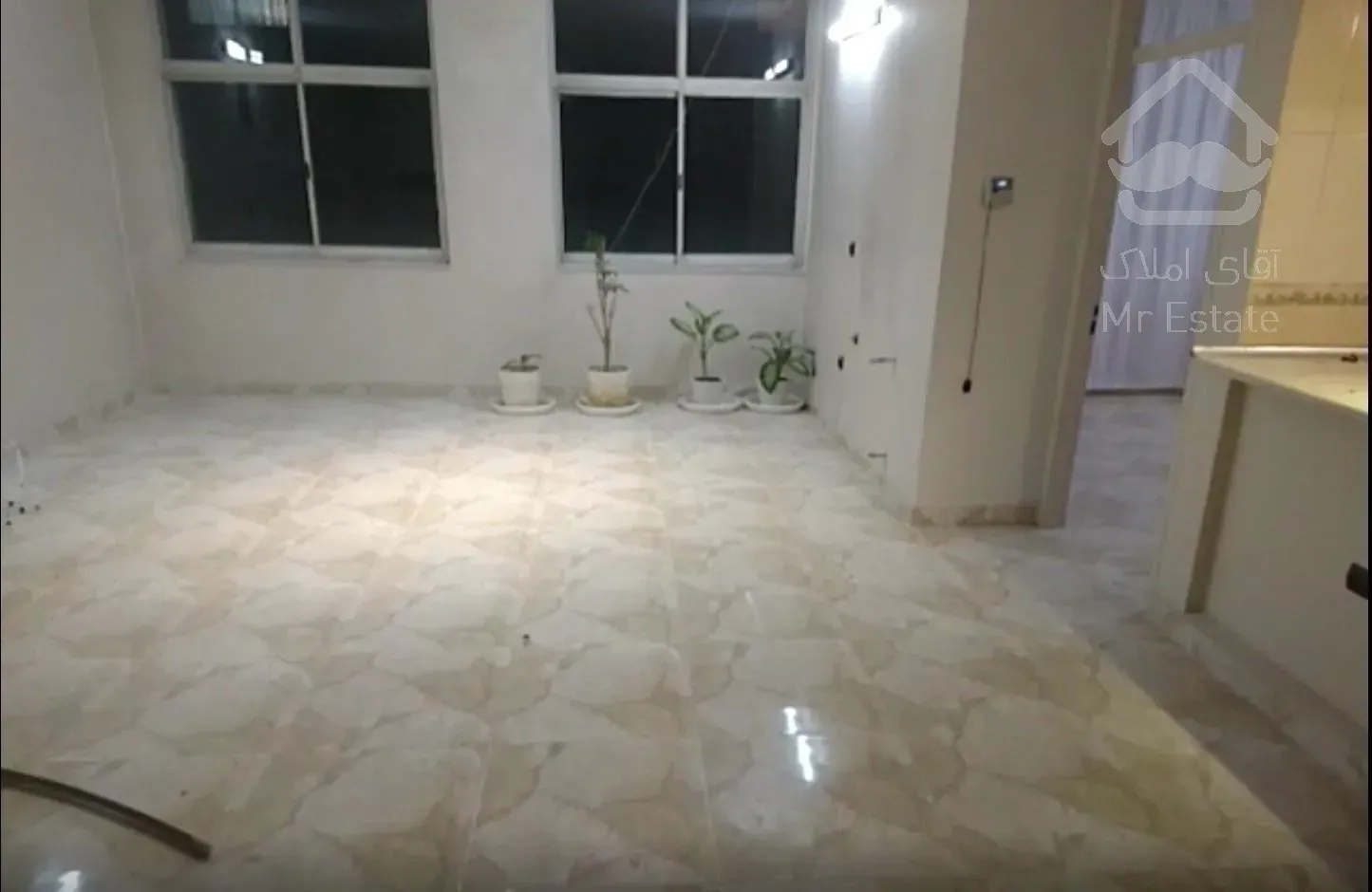 اجاره آپارتمان ۹۰ متری ۲ خوابه همکف در قیام