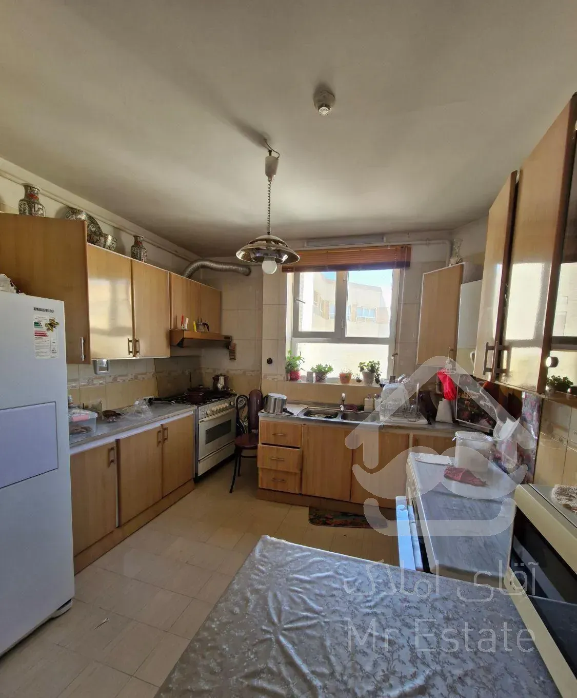 فروش آپارتمان بهارستان آزادشهر