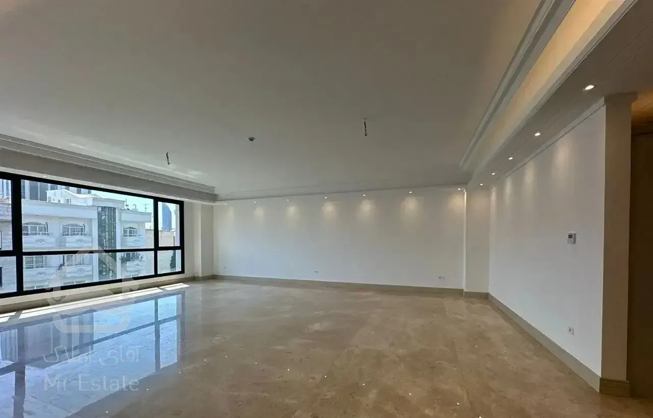 تاپ میرداماد جنوب *220 متر 3 خواب*خوش نقشه وبینظیر