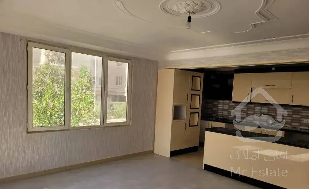 دو خوابه نما اجر قرمز