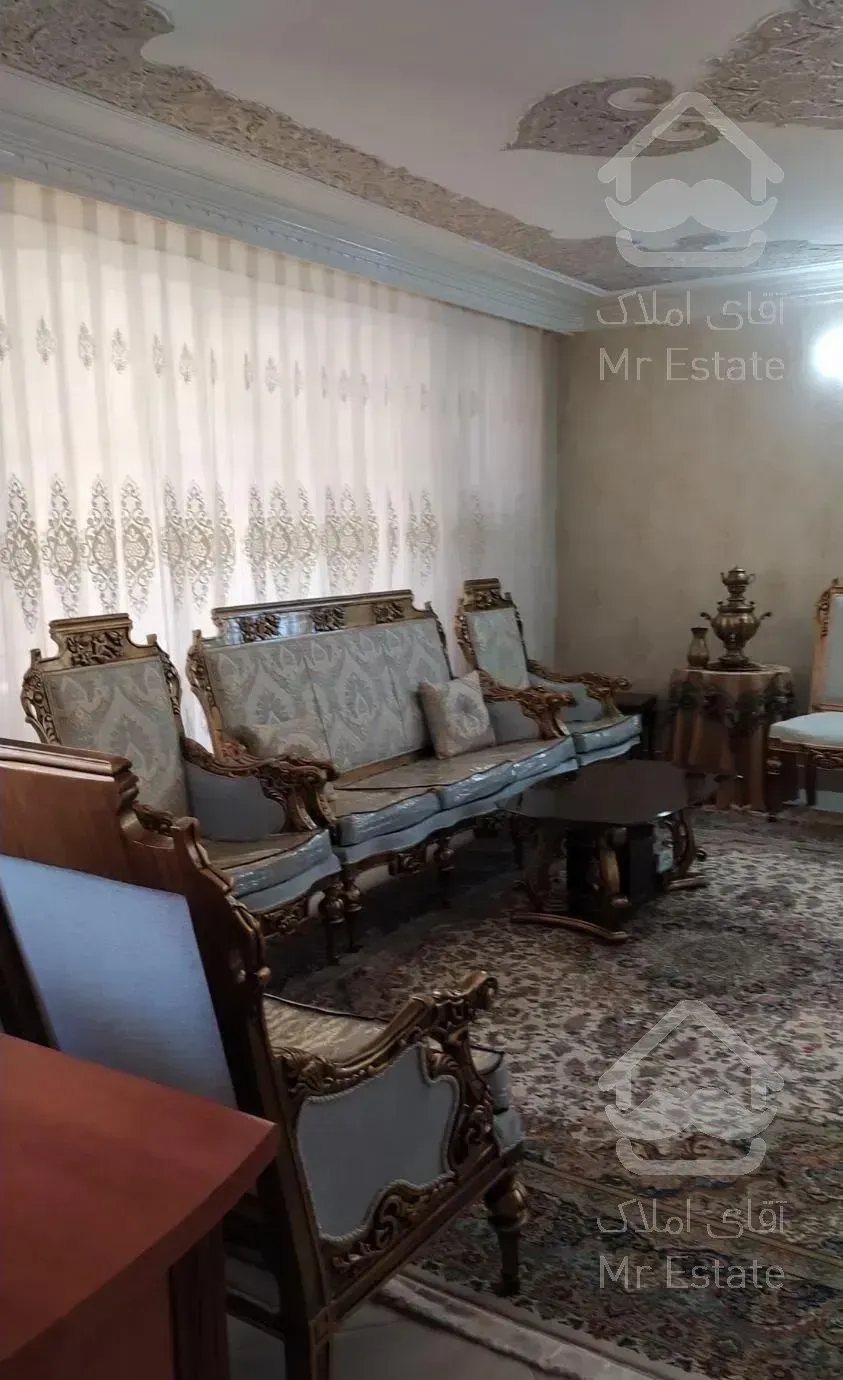 ۱۴۰متر کابینت mdf.سه کمد دیواری بزرگ .دوویترین.