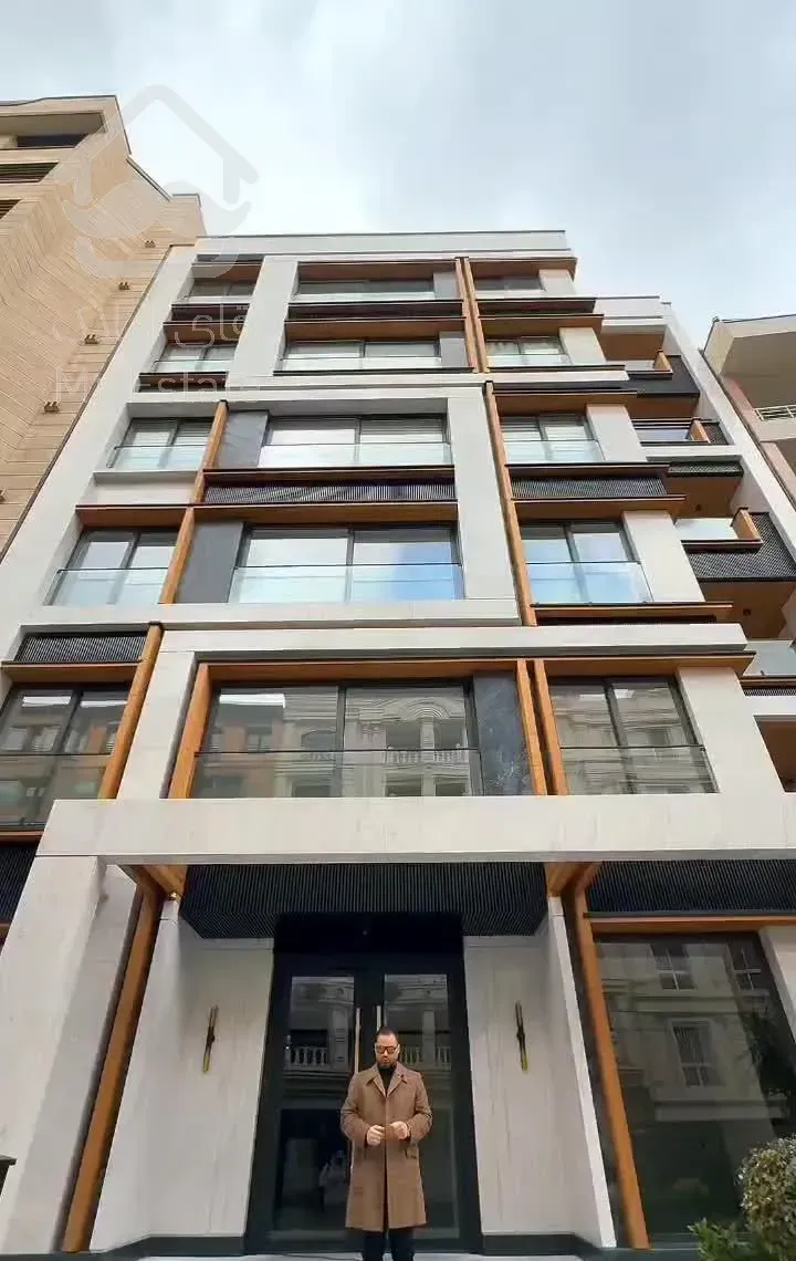 ۳۲۰متر تکواحدی ۲۴متری سعادت‌آباد ۴خوابه فول مشاعات