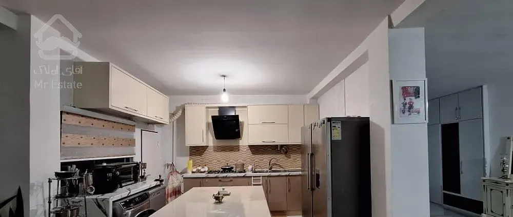 فروش واحد۱۱۸متری مناسب کاسبی و سکونت بلوارکریمی