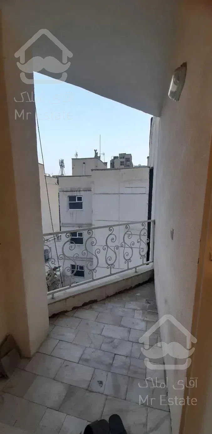 ۸۲ متر ۲خواب بازسازی شده     (( خوش نقشه ))