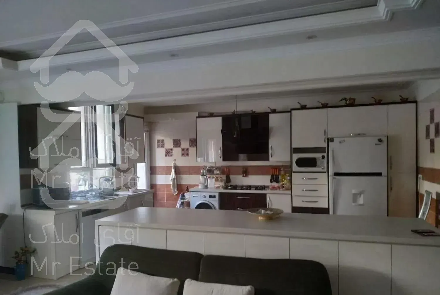 اپارتمان ۱۴۳ متر ۲ خواب  خوش نقشه