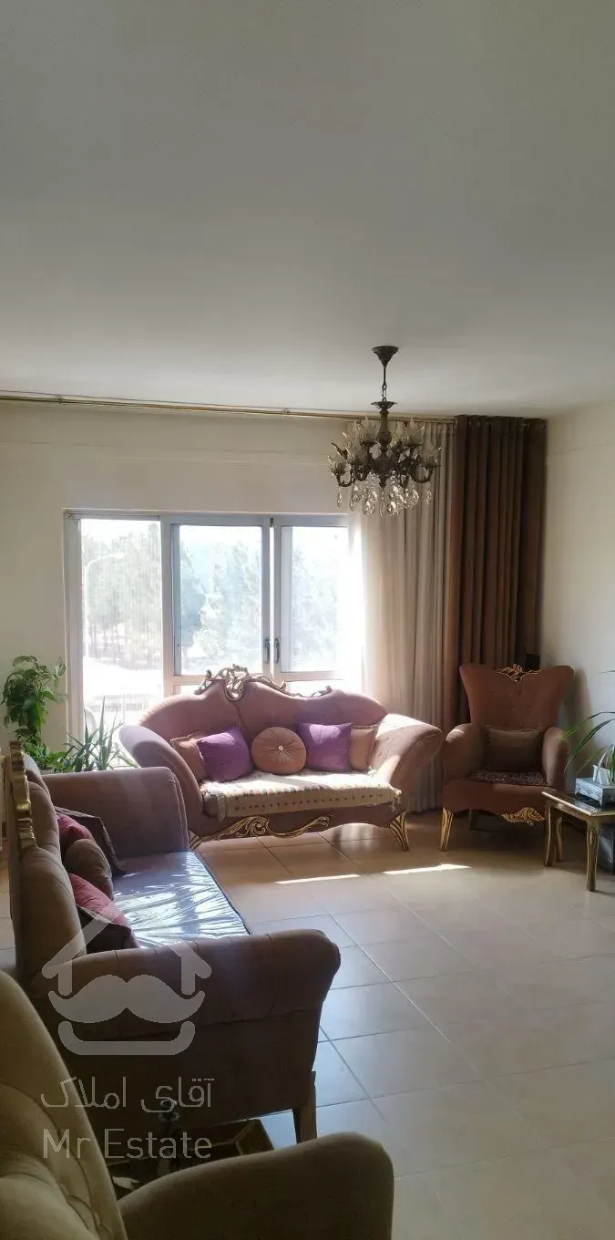 فروش آپارتمان ۱۰۰ متری ۲ خوابه در بهارستان