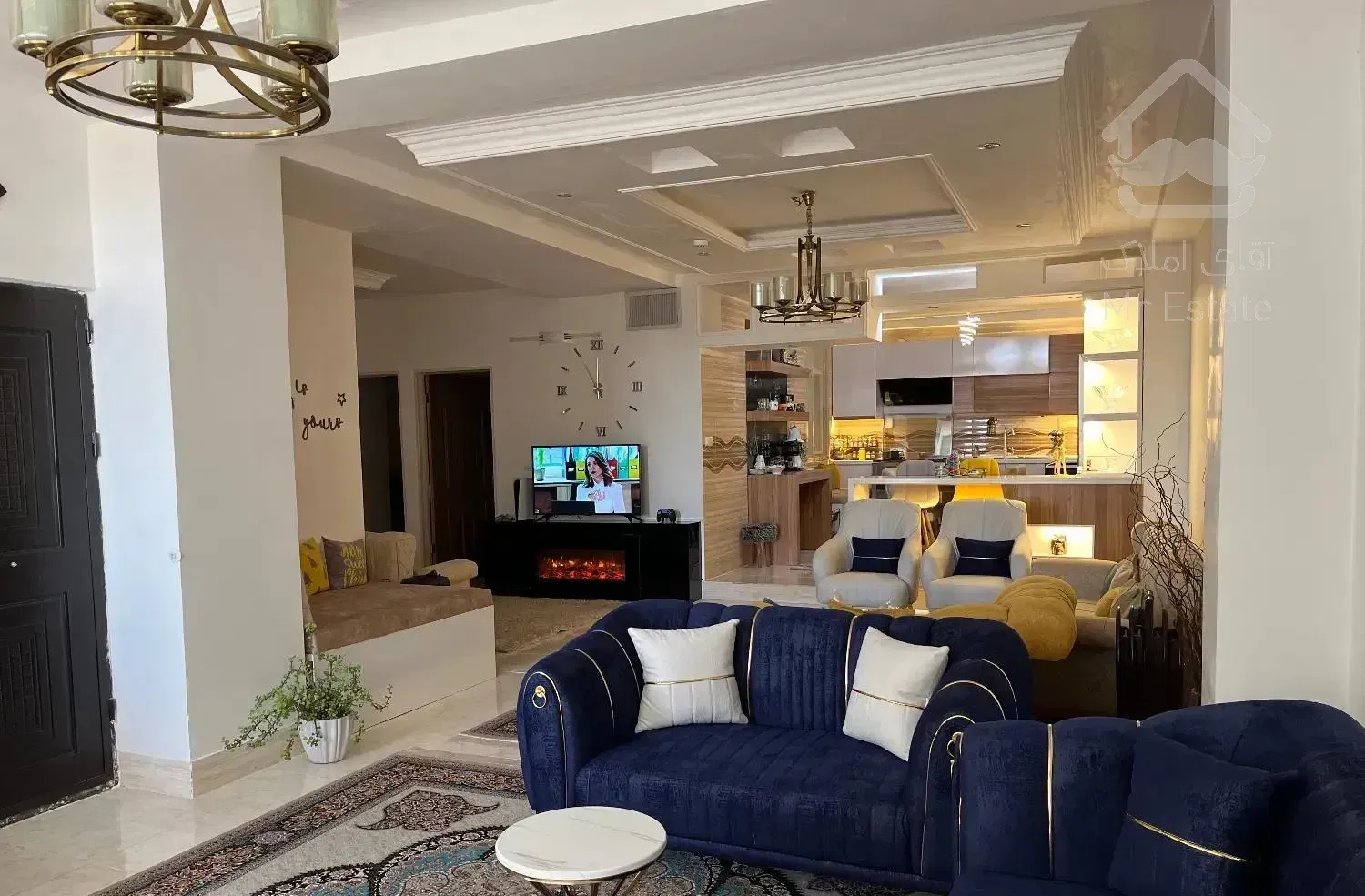 آپارتمان ۱۴۷ متری، سه خواب،فول امکانات