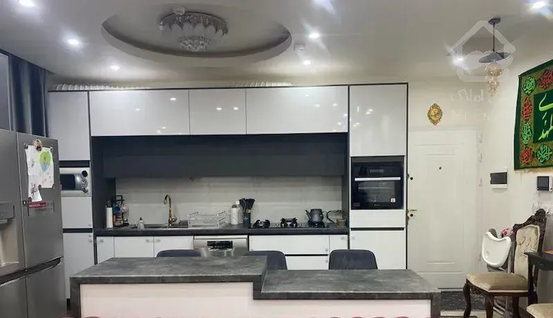 آپارتمان ۱۲۶ متری فول امکانات عمارت