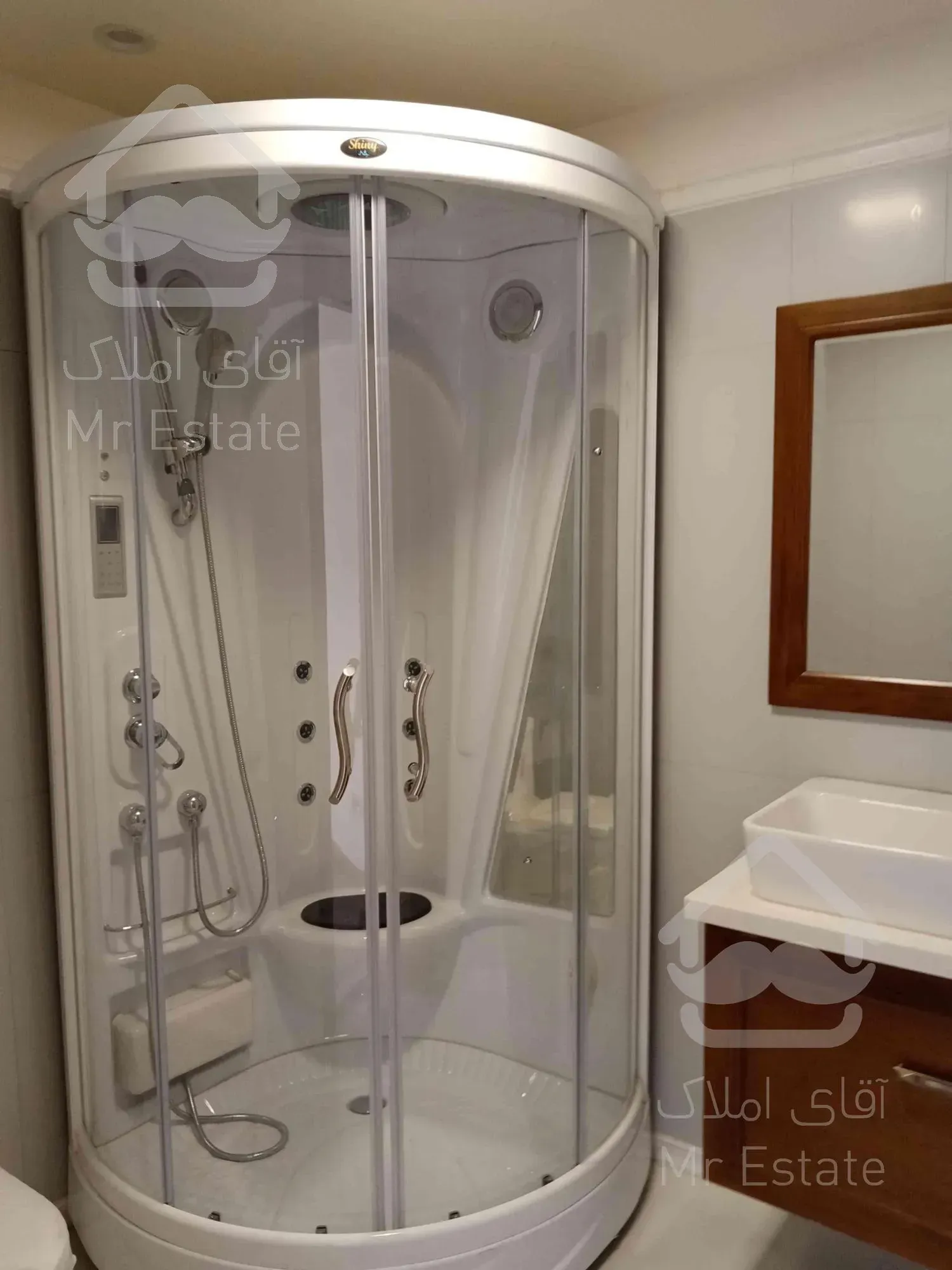 192 متر اندرزگو فول مشاعات /شخصی ساز