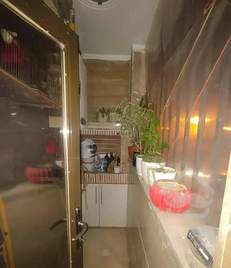 72 متر.    2 خواب.    تکواحدی.     مستطیل طلایی