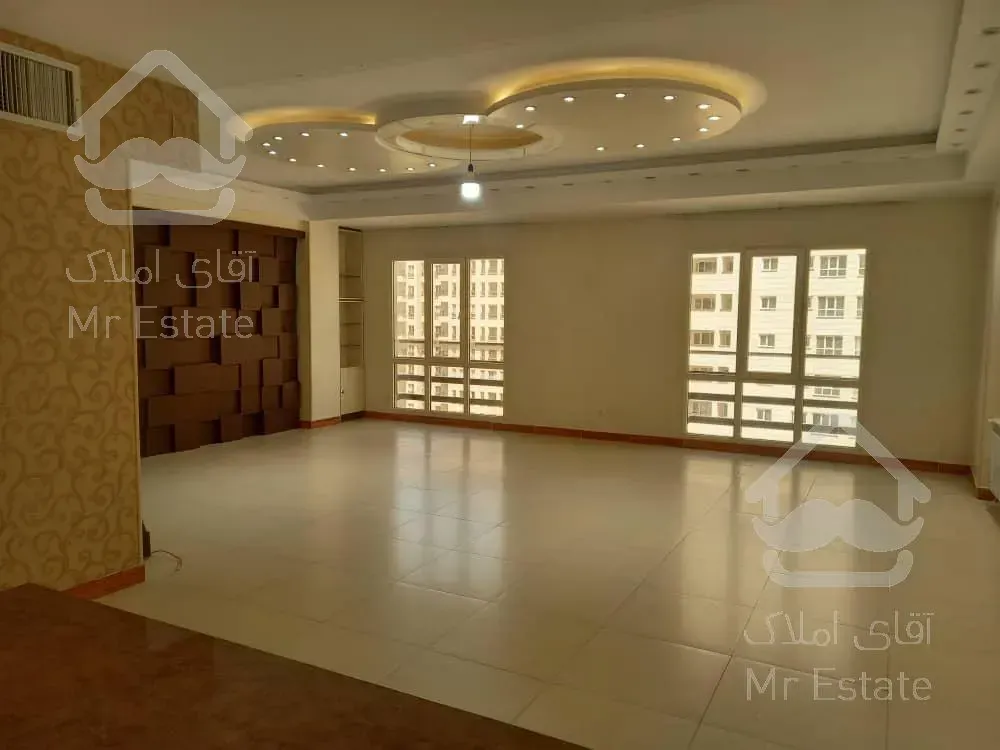 اجاره آپارتمان ۱۴۴ متری دو خواب دریاچه چیتگر